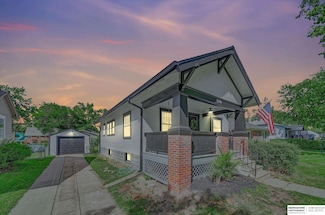 3526 Garfield St, Lincoln, NE 68506