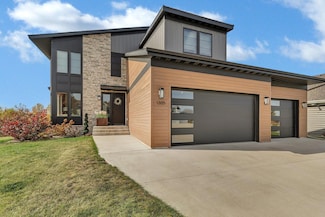 1305 20th Ave S, Sartell, MN 56377