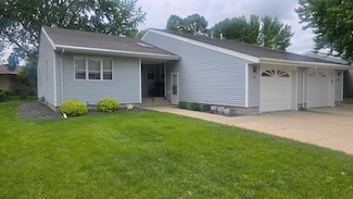 1520 Falcon Dr, Fairmont, MN 56031