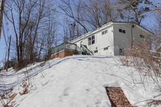 349 Queen St, Boscawen, NH 03303