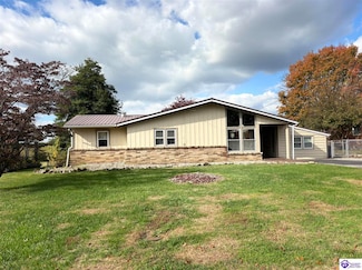 1511 Longview Dr, Campbellsville, KY 42718