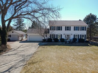 28W351 Judith Ct, West Chicago, IL 60185
