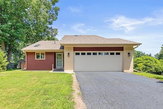 5606 W 132nd St, Savage, MN 55378