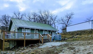 53185 Bird Haven Rd, Centertown, MO 65023