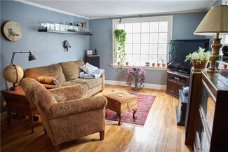 122 Alba St, Portland, ME 04103