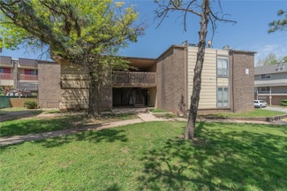 6554 N Meridian Ave Unit 210, Oklahoma City, OK 73116