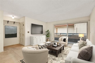 2511 W Sunflower Ave Unit F11, Santa Ana, CA 92704