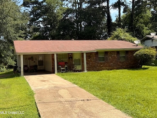 134 Cherry Hill Dr, Jackson, MS 39212