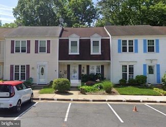7689 Sheffield Village Ln, Lorton, VA 22079