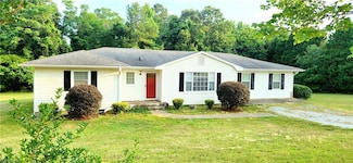 6500 Styers Ferry Rd, Clemmons, NC 27012