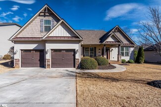 23 Meadowgold Ln, Greer, SC 29651