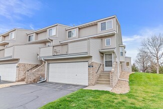 7335 Bond Way Unit 12, Inver Grove Heights, MN 55076