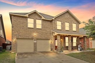 1517 Birds Eye Rd, Fort Worth, TX 76177
