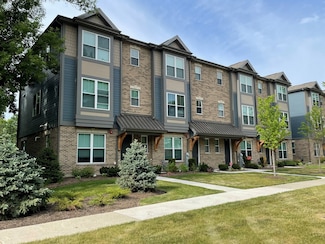 613 Broadway St, Libertyville, IL 60048