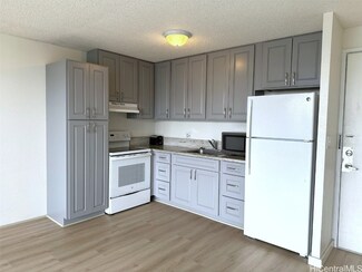 737 Olokele Ave Unit 705, Honolulu, HI 96816
