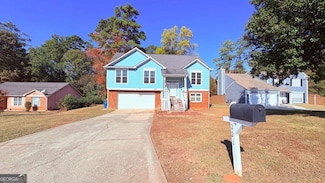 221 Heathrow Dr, Riverdale, GA 30274