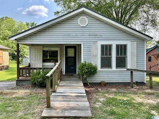 2904 Patton St, Gadsden, AL 35904
