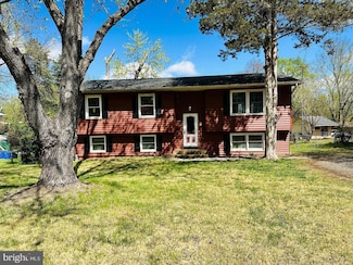 206 Via de Rosa Dr, Stafford, VA 22556