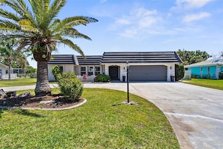 205 Cavallini Dr, Nokomis, FL 34275