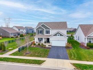 4107 Bluebird Dr, Powell, OH 43065
