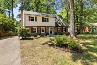9225 Redington Dr, North Chesterfield, VA 23235