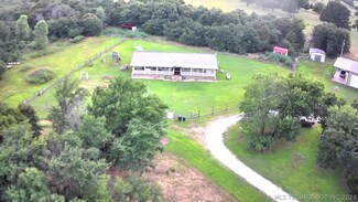 11830 Locust Rd, Henryetta, OK 74437