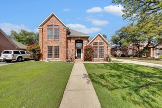 2817 Mesa Ct, Hurst, TX 76054