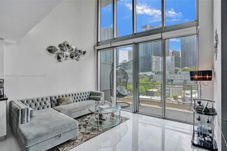 92 SW 3rd St Unit 905, Miami, FL 33130