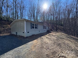 46 Slick Rock Rd, Leicester, NC 28748