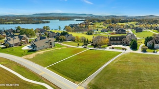 151 Gold Finch Ln, Vonore, TN 37885