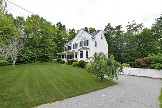 27 Jericho Dr, Kingston, NH 03848