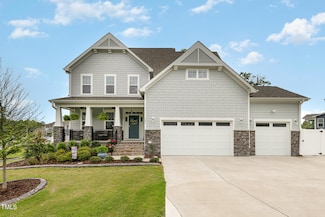 1001 Peterson Ridge Rd, Fuquay Varina, NC 27526