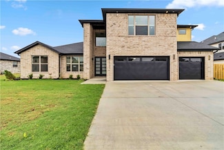 1110 Longbourn Dr, Centerton, AR 72719