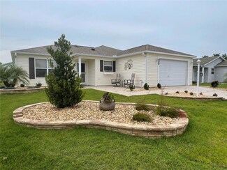 2531 Raintree Dr, The Villages, FL 32162