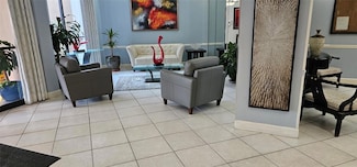 1000 Saint Charles Place Unit 220, Pembroke Pines, FL 33026