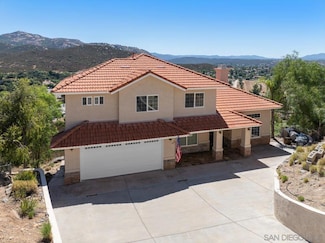 17225 St Helena Dr, Ramona, CA 92065