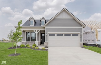 13324 Roundtop Rd, Noblesville, IN 46060