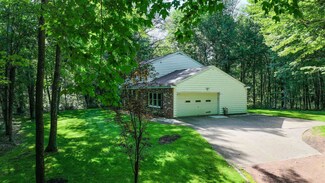 5776 Algoma St, Stevens Point, WI 54482
