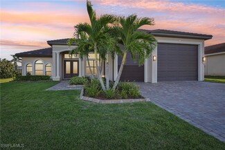 4935 Agualinda Blvd, Cape Coral, FL 33914