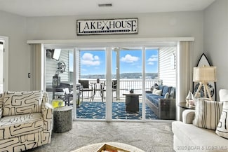 62 Knox Rd Unit V302, Rocky Mount, MO 65072