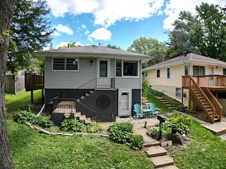 3534 Halifax Ave N, Robbinsdale, MN 55422