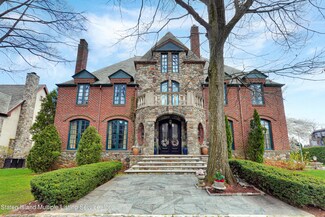 25 Copperleaf Terrace, Staten Island, NY 10304