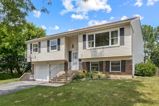 1328 Elmhurst Ln, Schaumburg, IL 60194