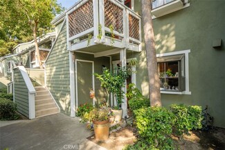700 E Lake Dr Unit 77, Orange, CA 92866