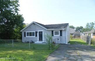 11 Rhode Island Ave, Rensselaer, NY 12144