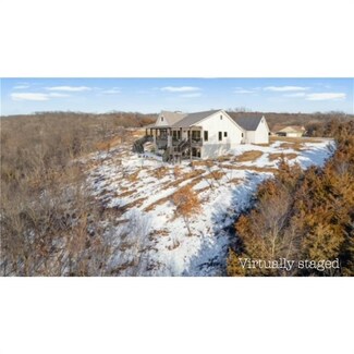 6923 Chatham Ln, Panora, IA 50216