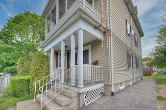 41 Lakeside St, Providence, RI 02904