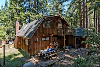 24220 Camellia Dr, Willits, CA 95490