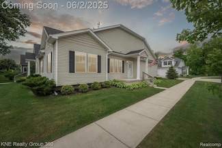 1720 Carlisle St, Howell, MI 48855