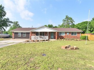 9550 Foreacre Dr, Sapulpa, OK 74066